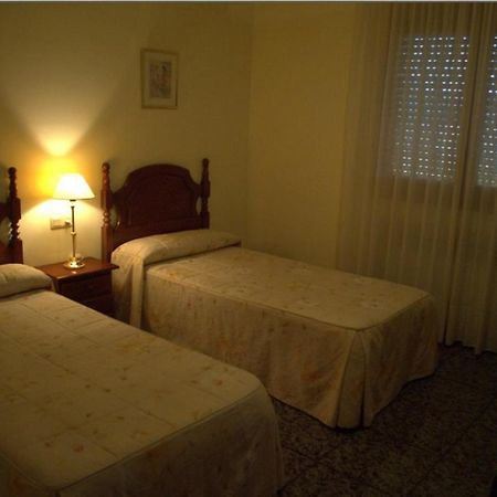 Hostal El Violi Cardona Eksteriør bilde
