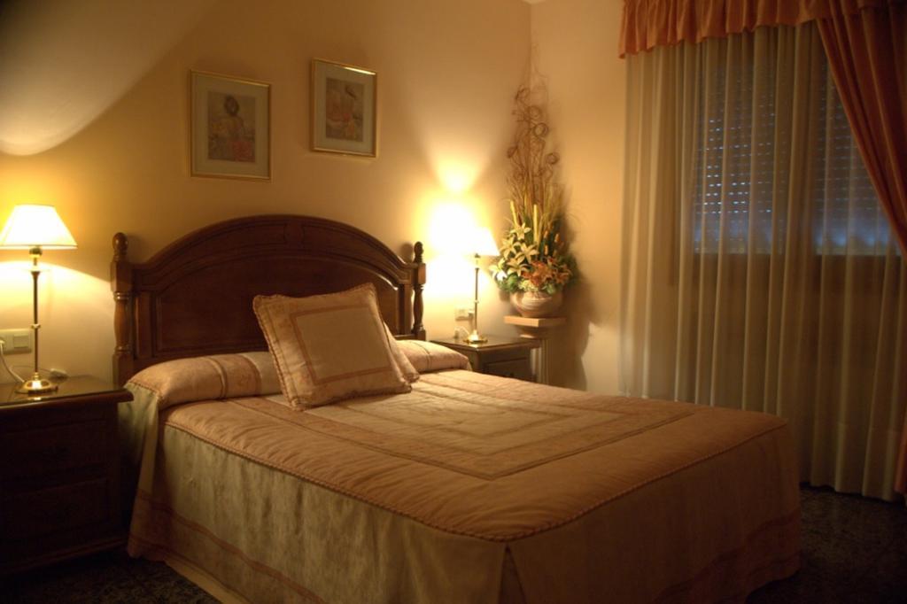 Hostal El Violi Cardona Rom bilde